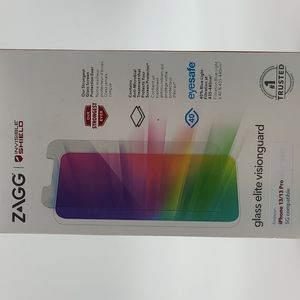 ZAGG invisible shield Iphone 13/13 pro